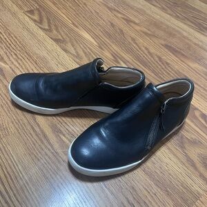 Lifestride Eden Black Women’s Leather Sneakers Size 8